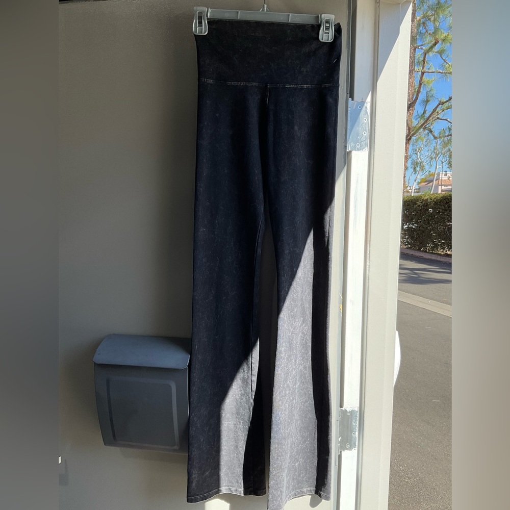 ♥️ NWT HARD TAIL PANTS YOGA SIZE SMALL